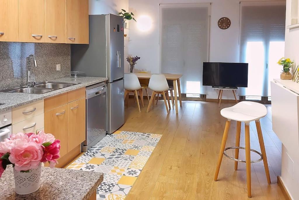 Precioso Apartamento Duplex En El Centro De Olot Daire Dış mekan fotoğraf